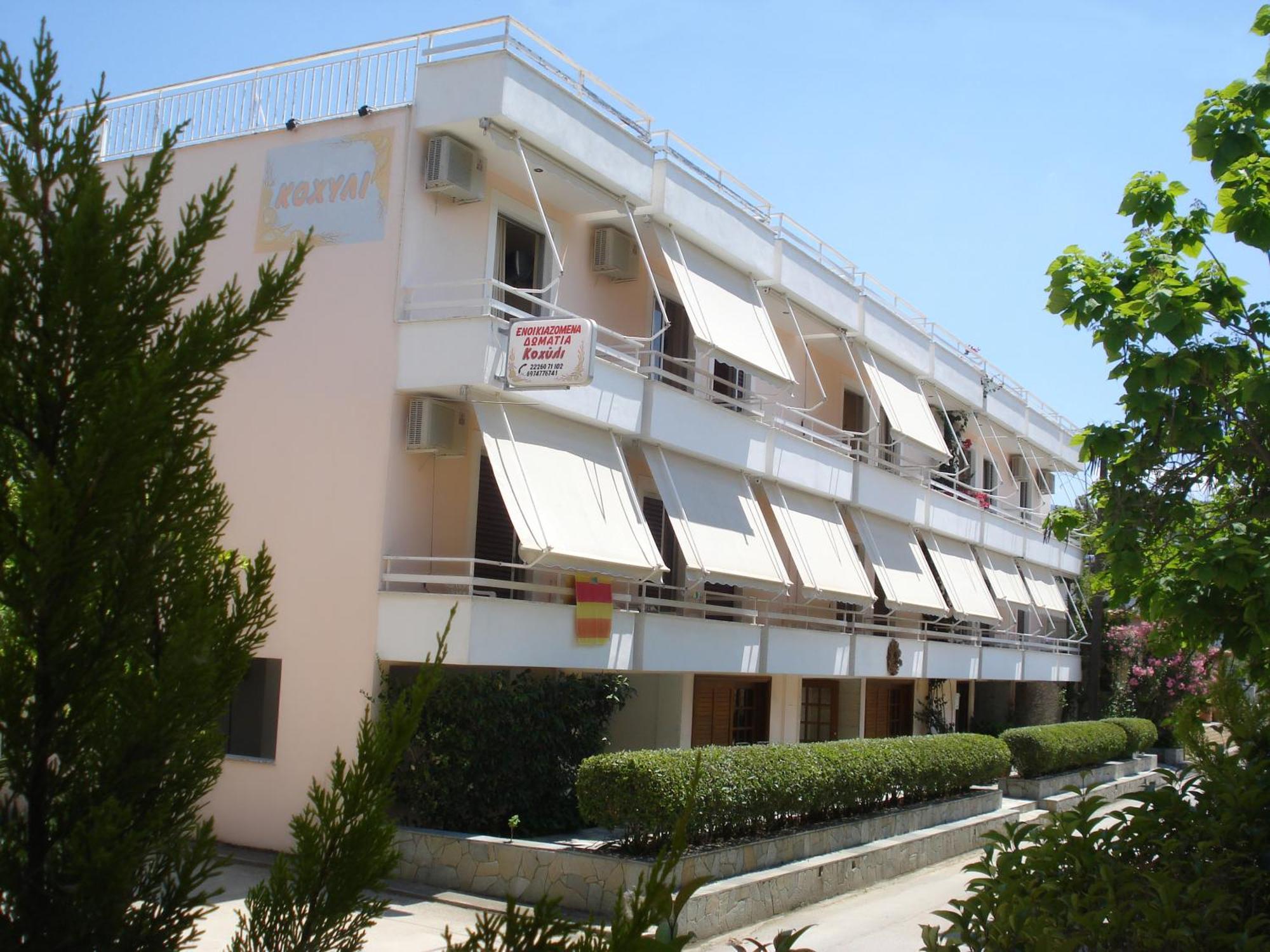 Kochili Apartments Neos Pirgos Bagian luar foto